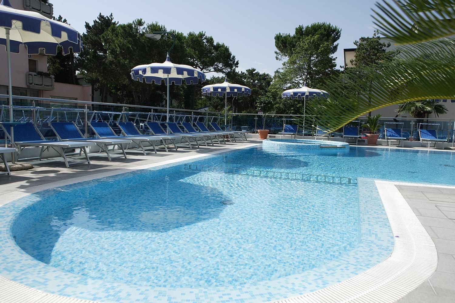 ליגננו סביאדורו Hotel Bellevue מראה חיצוני תמונה