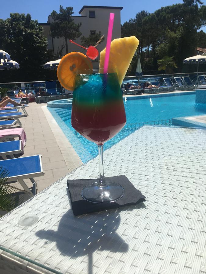 ליגננו סביאדורו Hotel Bellevue מראה חיצוני תמונה