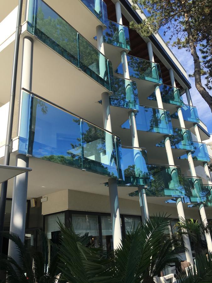 ליגננו סביאדורו Hotel Bellevue מראה חיצוני תמונה