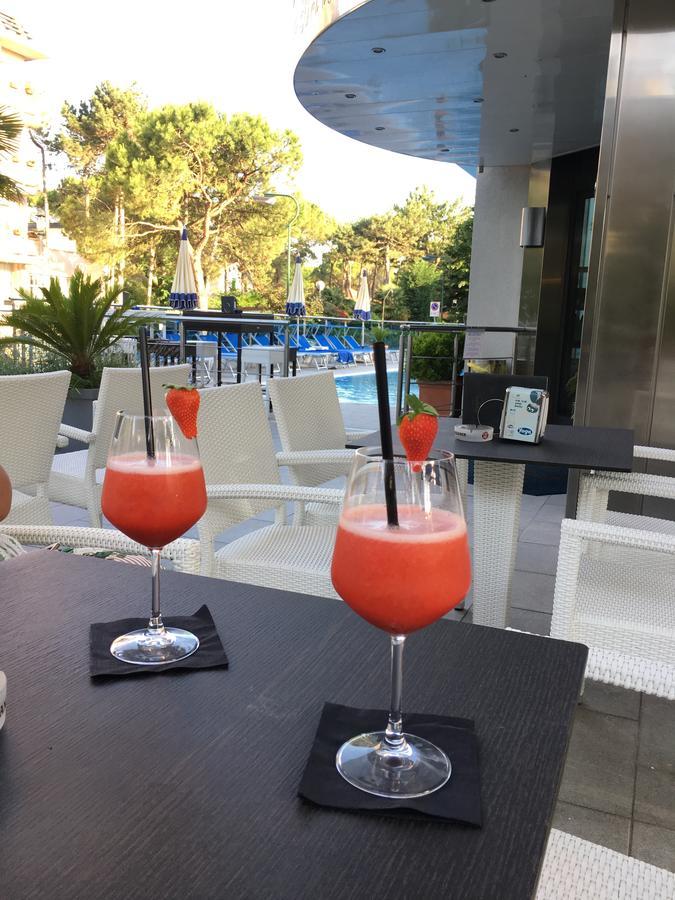ליגננו סביאדורו Hotel Bellevue מראה חיצוני תמונה